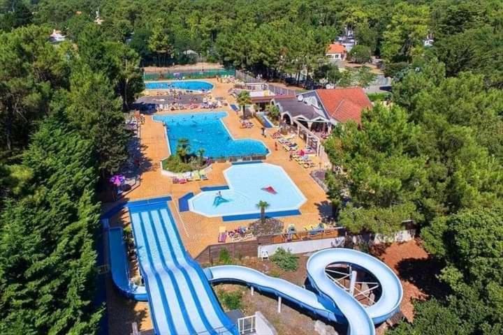Mobilhome Camping Proche Des Plages Saint-Jean-de-Monts Exteriér fotografie