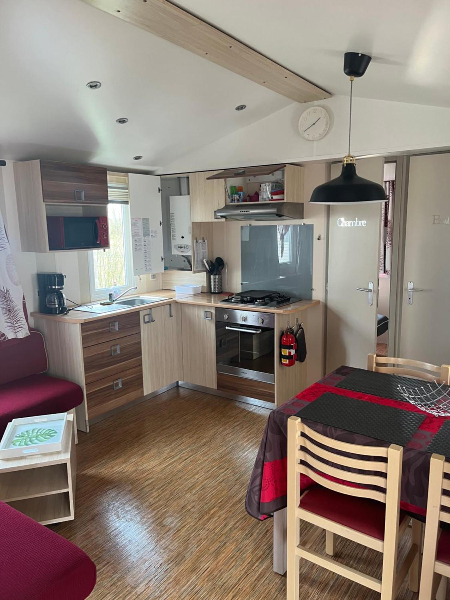 Mobilhome Camping Proche Des Plages Saint-Jean-de-Monts Exteriér fotografie